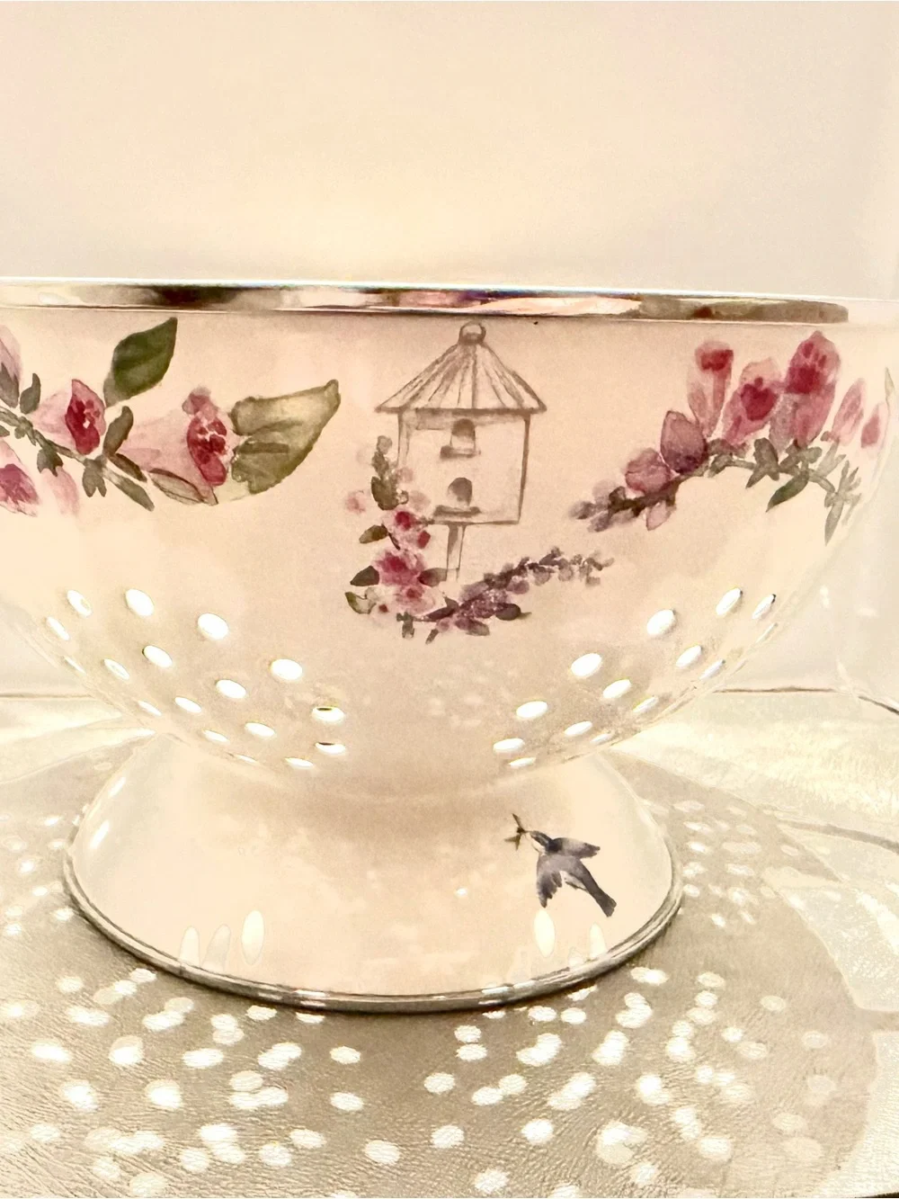 Floral Birdhouse Ceramic Cream Pedestal Colander. Pink/Green/Cream. 9”x5”